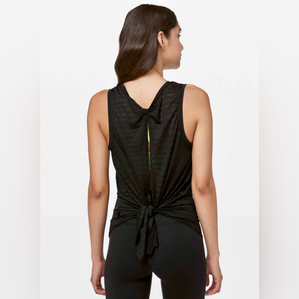 Lululemon Meet Me Halfway Striped Tank Black Size 6 Discontinued